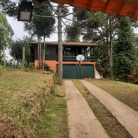 Chalé em Monte Verde , linda vista para montanhas Esterno foto
